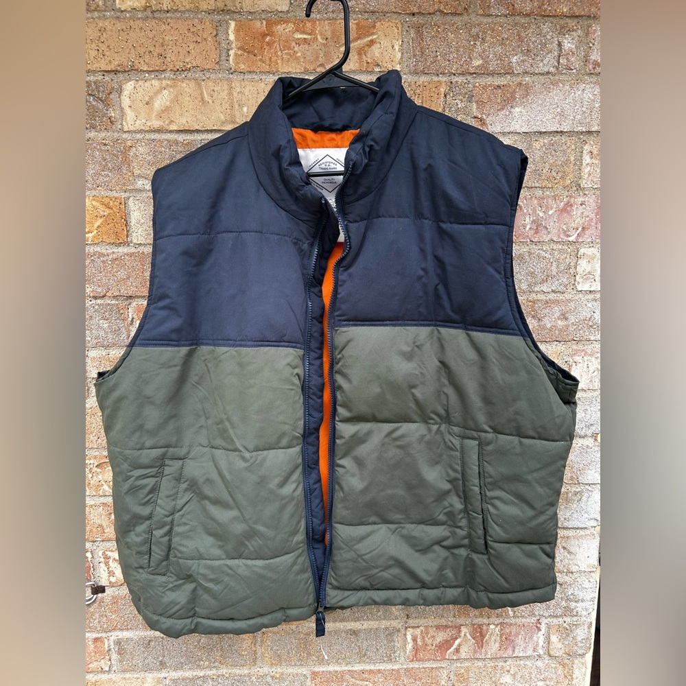 St. John’s Bay Men’s Cold Weather Vest